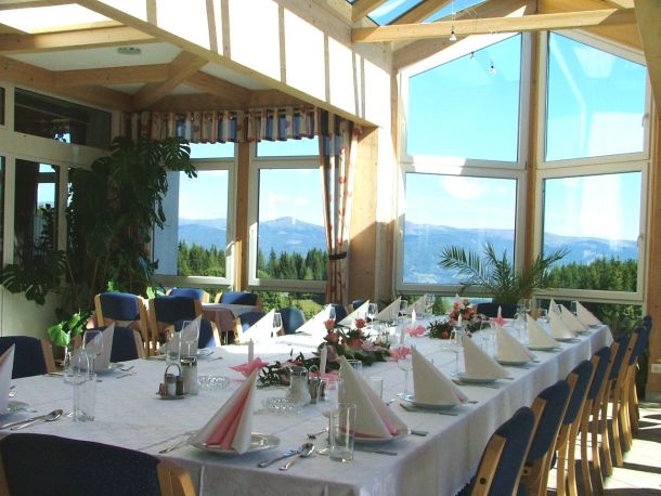Wintergarten Tafel