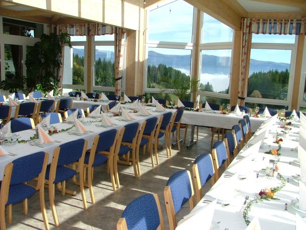 Wintergarten Tafel